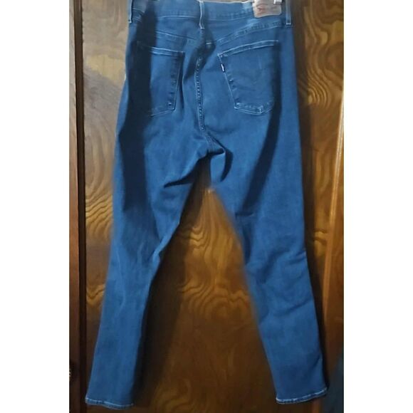 Women's Levis 311 Shaping Jeans - Picture 2 of 4